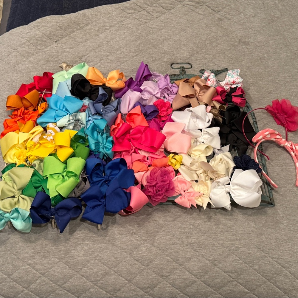 Girl’s boutique hair bows + headbands (50+)